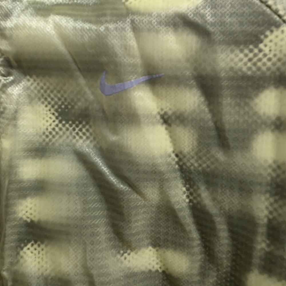 Nike Yellow and Gray Raincoat Size L - Picture 4 of 7